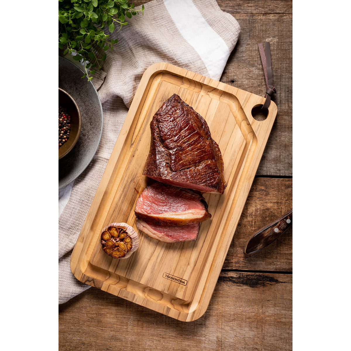 TABLA DE TECA PARA PRESENTACION Y CORTE 40 X 24 X 1,8CM - CHURRASCO ESSENCIAL