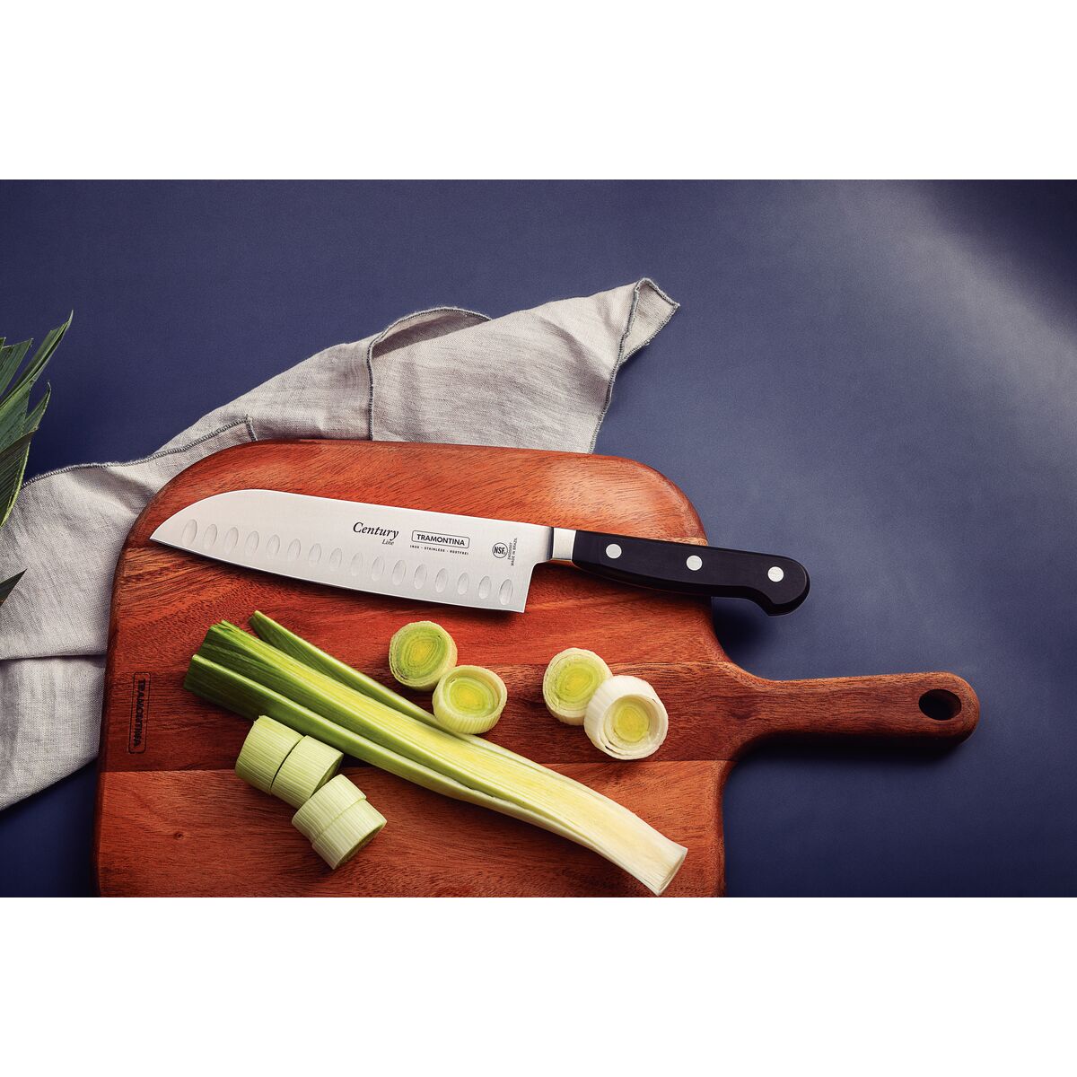 Tramontina Cuchillo Santoku en Acero Inoxidable Century NSF 18 cm
